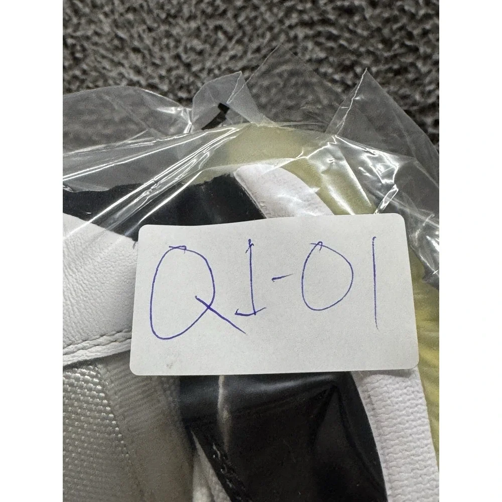 Size 9‎ - Jordan 11 Retro High Concord